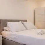 Alexis
