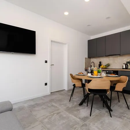 Alexis - Mediterranean Luxury Living Apartament